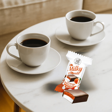 Cukierki Milky Clouds pomarańczowa pianki z galaretką i polewą kakaową 1kg