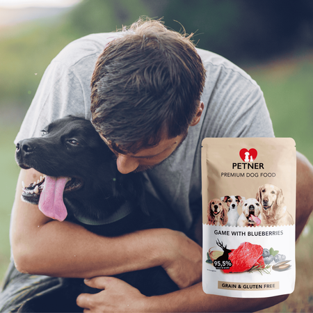 Mokra karma dla psa dziczyzna z borówkami saszetka Petner 500g